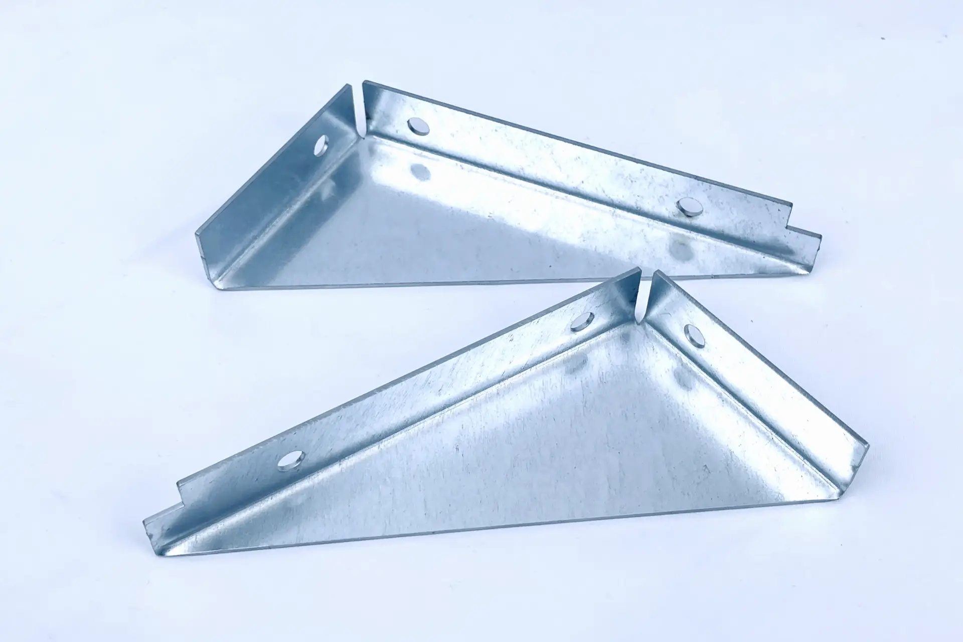 Držiaky políc pre skleník Hobby H7