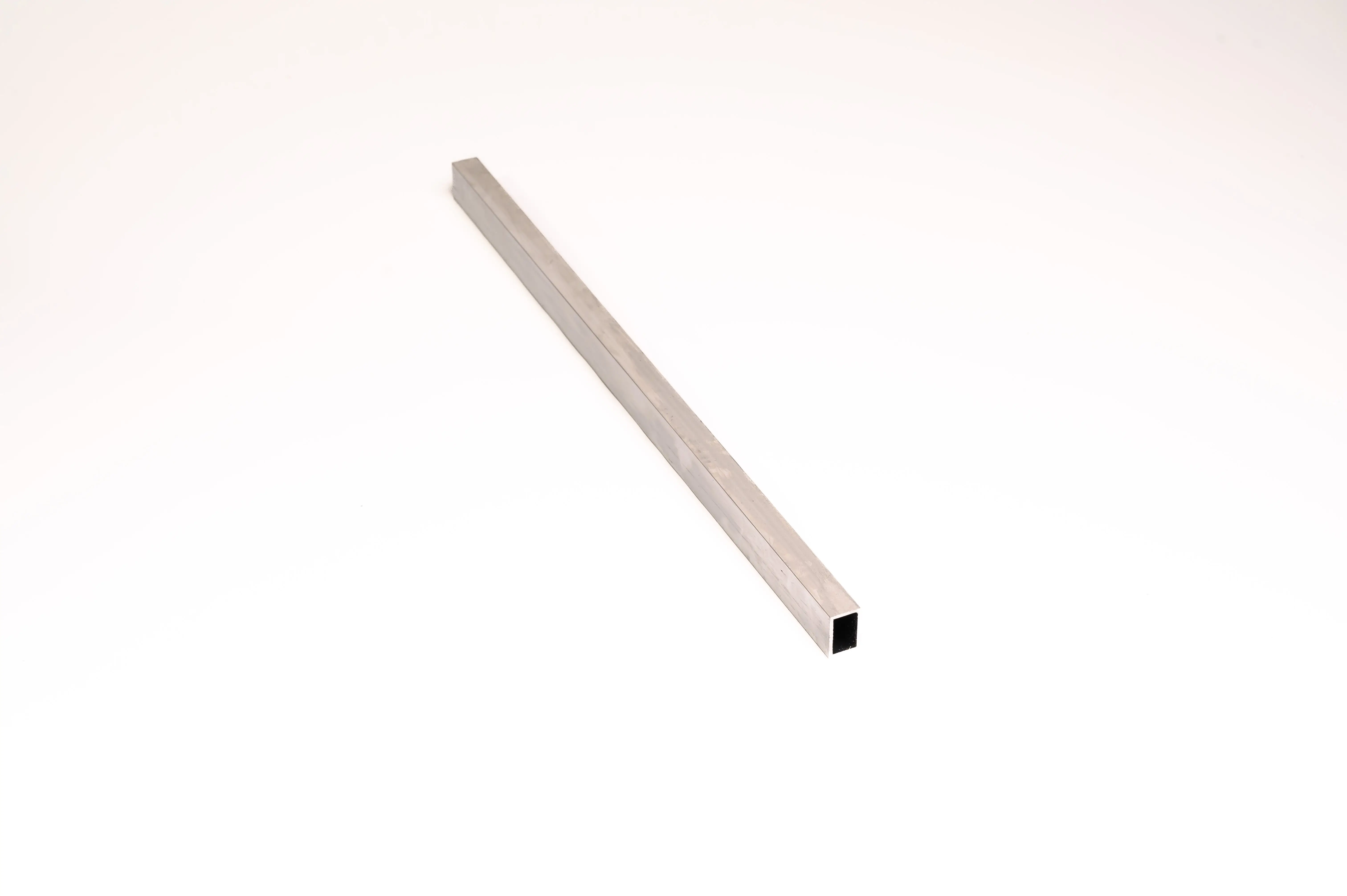 Podkladový hliníkový hranol WoodPlast 20 x 30 x 6000 mm