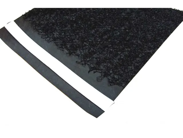 Guttafol K-ROOF drátenka C10 B Plus