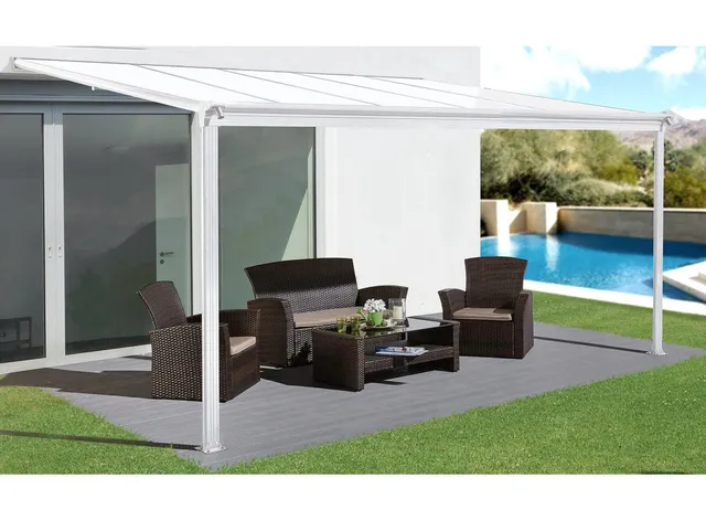 Hliníková pergola LANITPLAST Wall