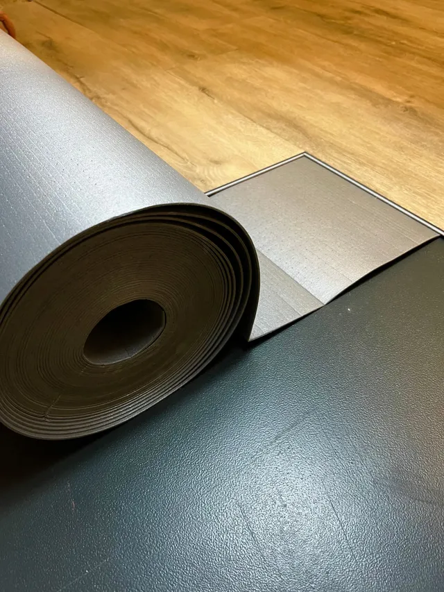 Profi podložka pod vinylovú podlahu sivá