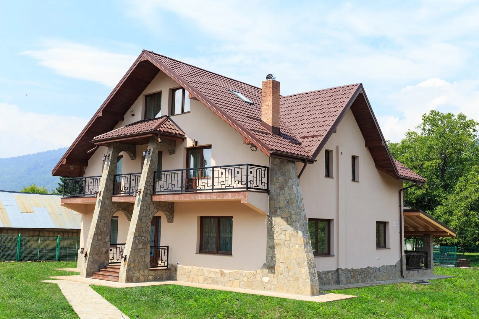 Vlnitá plechová krytina Bilka Iberic